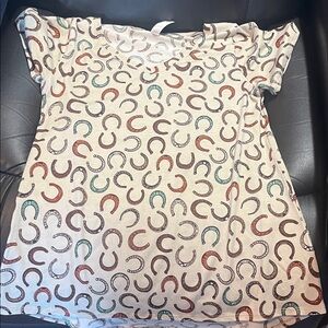 LuLaRoe Multicolor Horseshoe Print Short Sleeve Top